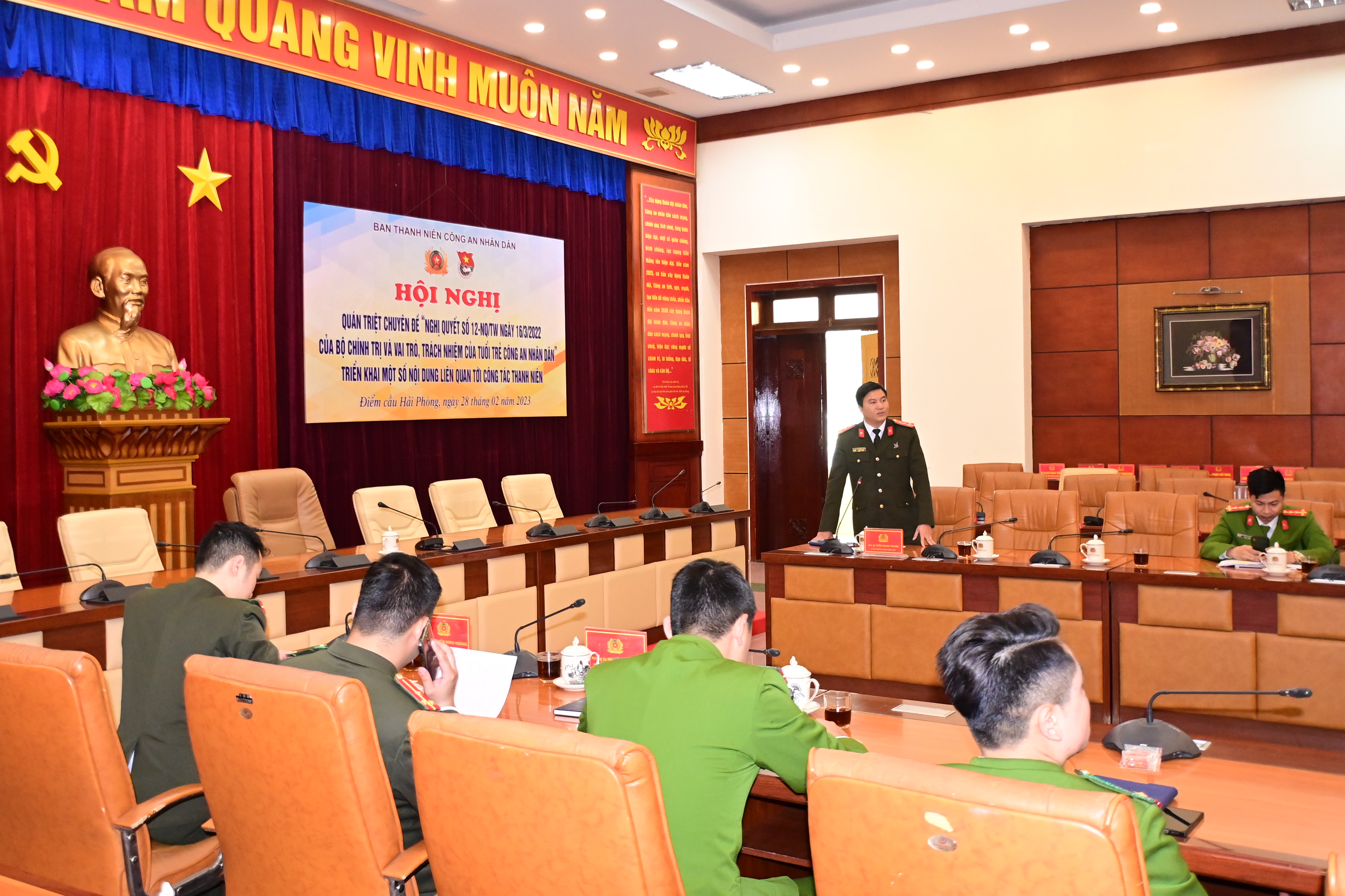 Ban thanh niên CAND: Quán triệt Chuyên đề “Nghị quyết số 12-NQ/TW ngày 16-3-2022 của Bộ Chính trị và vai trò, trách nhiệm của tuổi trẻ CAND”